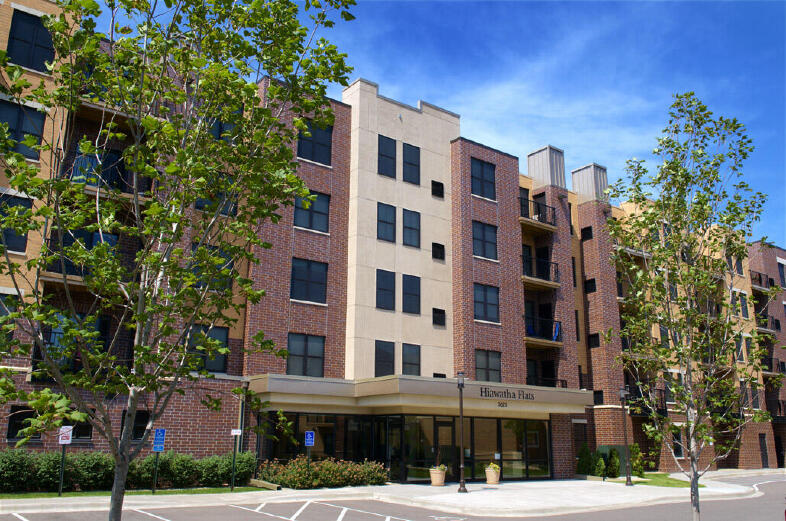 Hiawatha Flats Apartments