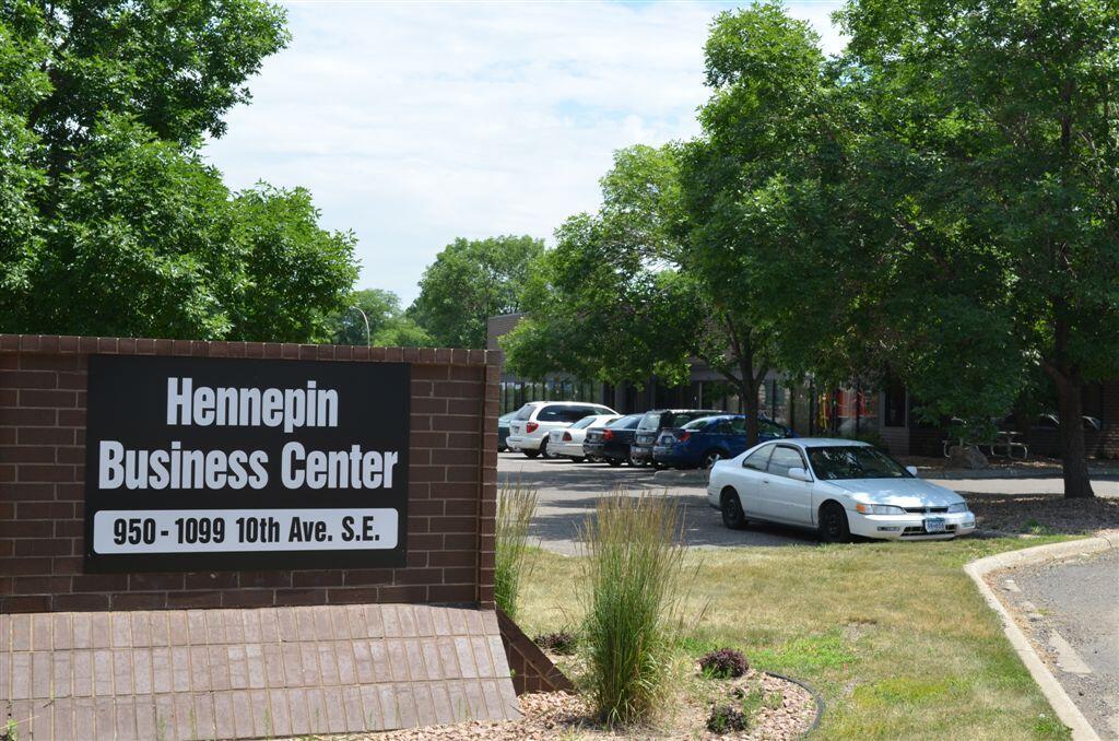 Hennipin Business Center