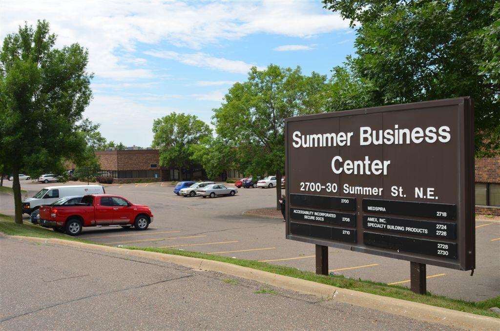 Summer Business Center