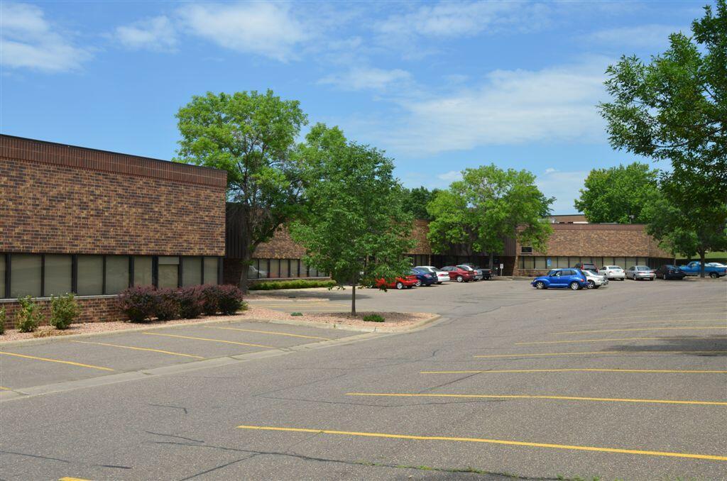 Summer Business Center